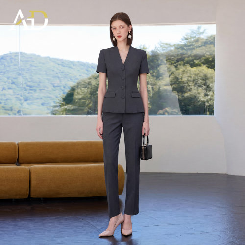 AD高知得体女夏银行职业西装套装