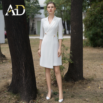 AD知性白色连衣裙通勤气质工作服