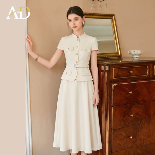 AD名媛西装套裙女夏气质职业装