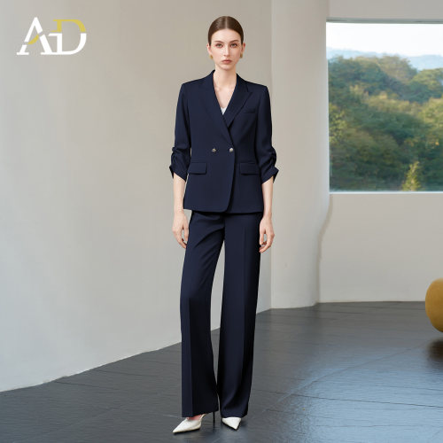 AD夏季老钱风西装套裤女新款