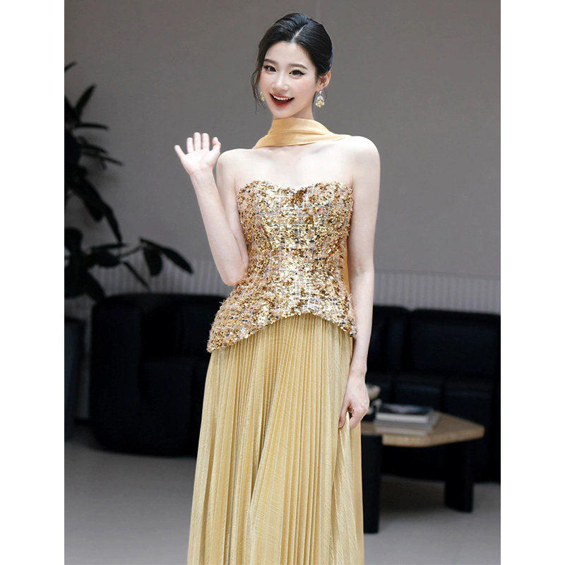 金色抹胸晚礼服2026新款长裙女高级感气质修身敬酒服华丽风连衣裙图片