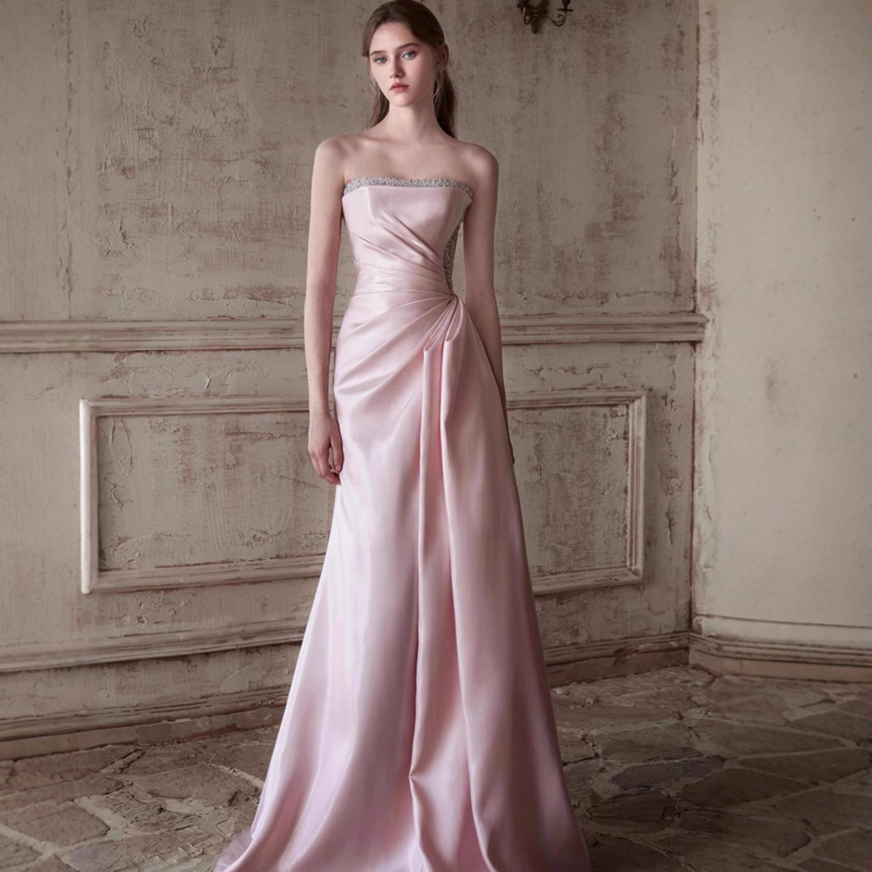 欧美外贸粉色抹胸晚礼服生日宴会礼服优雅收腰显瘦连衣裙舞会礼服