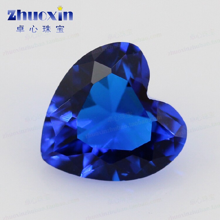 桃心形113#尖晶蓝玻裸石高仿钻 心形合成深蓝色宝石戒面美甲裸钻
