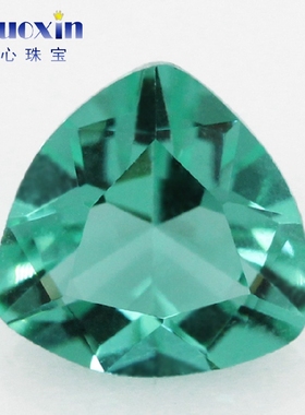 肥三角浅绿玻戒面裸石高仿钻 胖三角浅绿色玻璃镶首饰品主石OG25