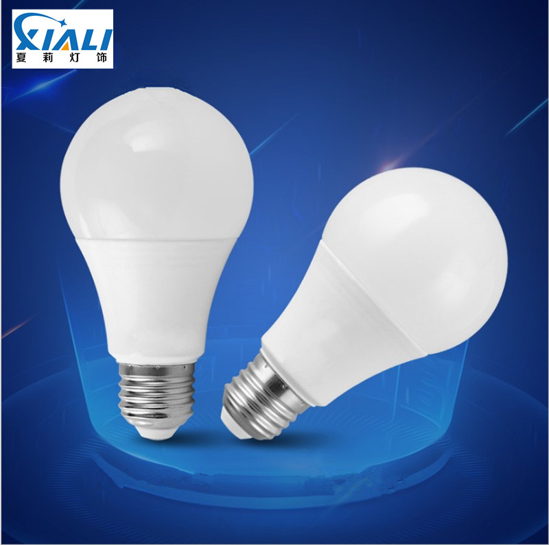 e27暖白黄三色变光龙珠节能灯泡