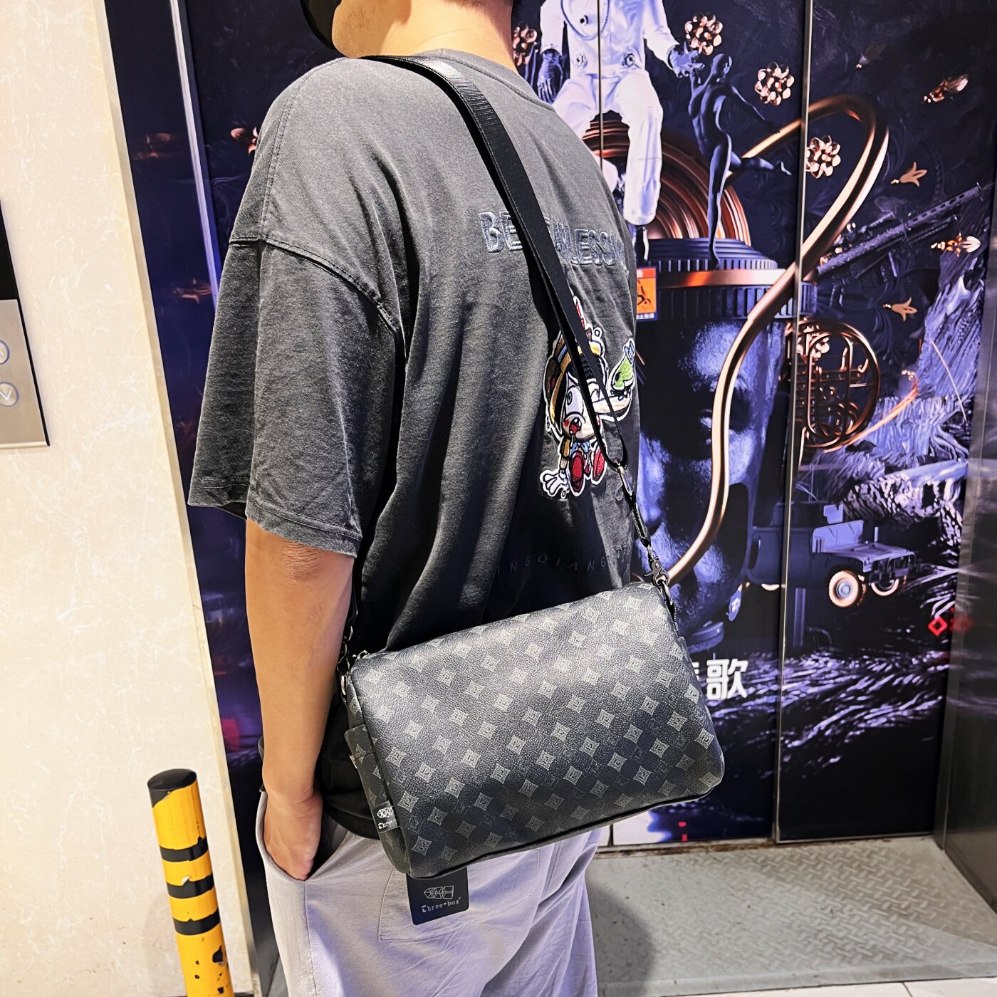 三盒子日韩单肩包大容量饭盒包