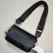 box新品 男士 单肩包 three 休闲条纹彩带斜挎包 日系翻盖男女背包