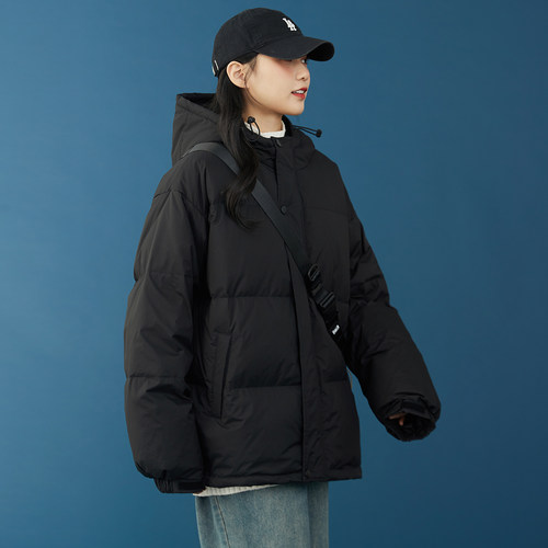 连帽宽松短款黑色轻薄羽绒服