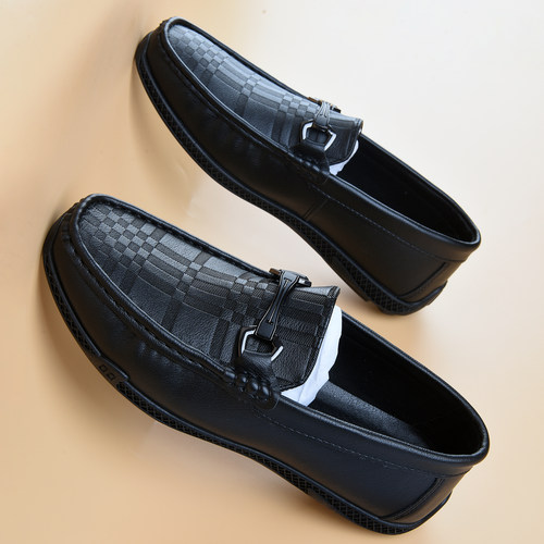 鞋子男鞋潮牌高级感痞帅皮鞋男款休闲船鞋乐福鞋豆豆鞋男2026新款