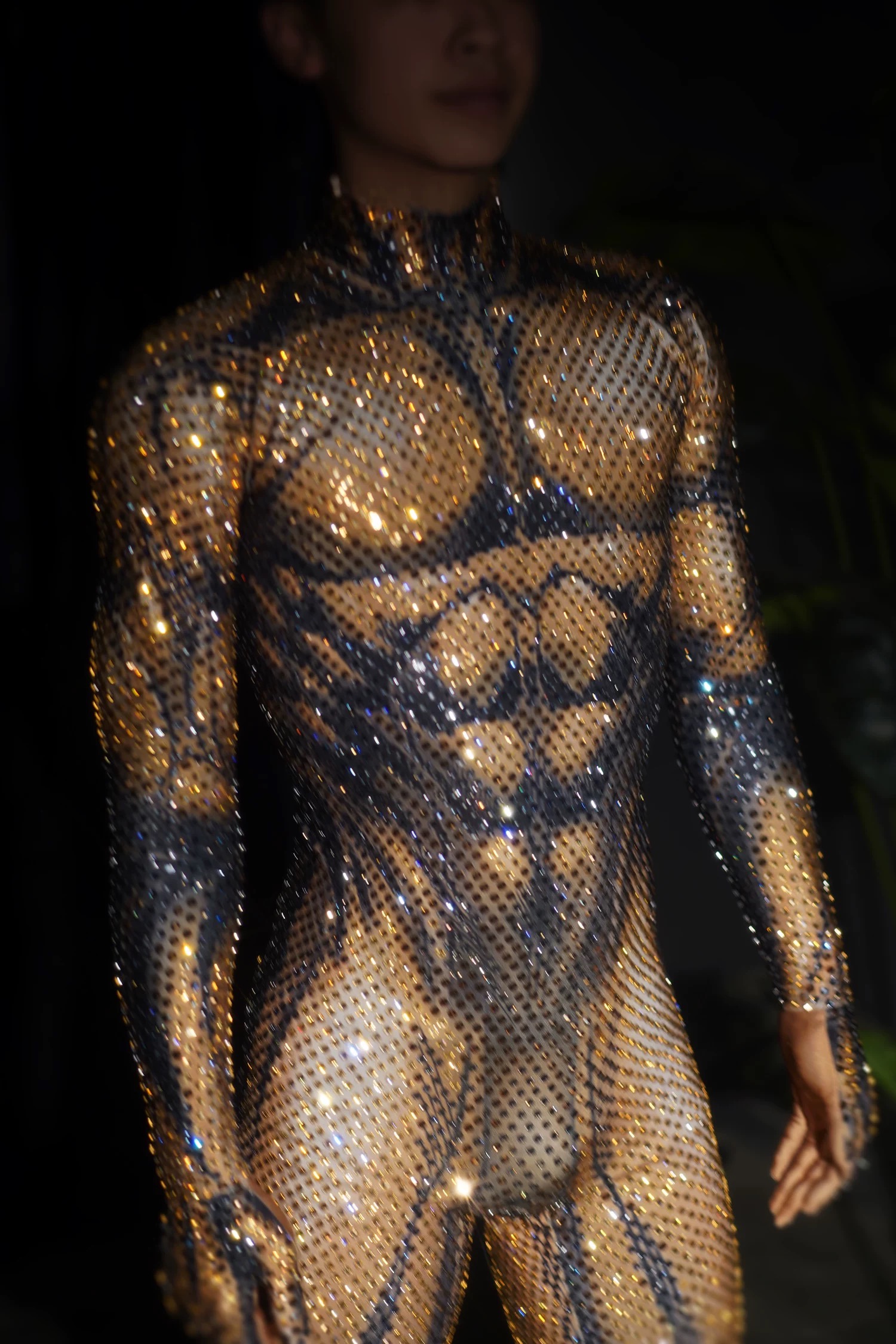 肌肉男钻石连体衣珍珠男钻石连体裤爆闪满钻蓝巨人舞台演出服