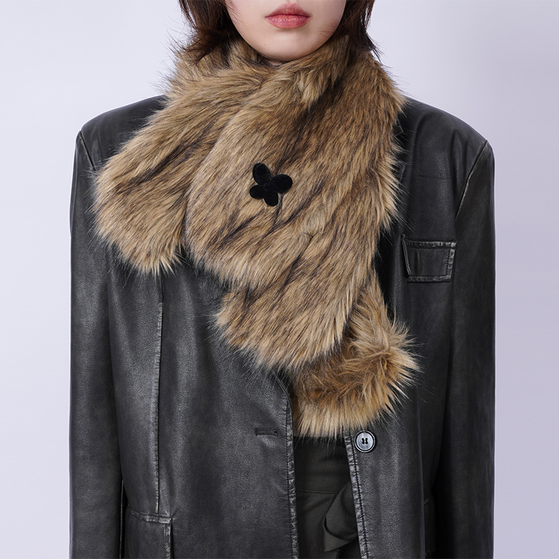 REBIRTH野生设定原创辣妹秋冬加厚毛绒保暖小狗围巾拼接百搭女款