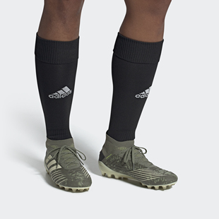 19.1 Adidas 阿迪达斯正品 猎鹰PREDATOR FV6413 AG短钉男子足球鞋