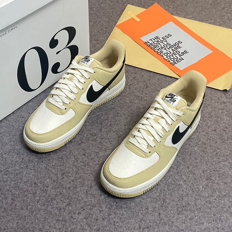 男子Nike/耐克运动板鞋