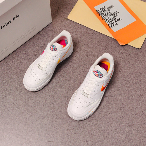 Nike/耐克空军白色橙色灰色女子休闲运动减震鸳鸯板鞋FD4622-131
