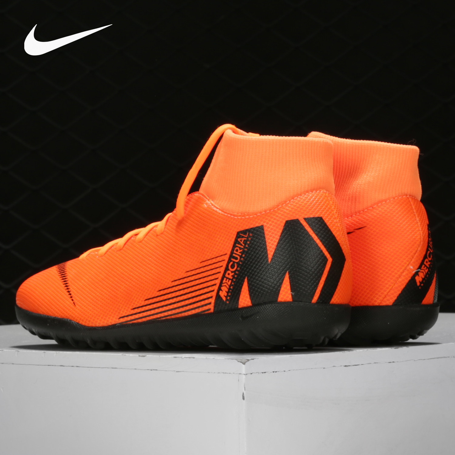 Nike/耐克正品 冬季新款男子运动鞋碎钉高帮防滑足球鞋 AH7372