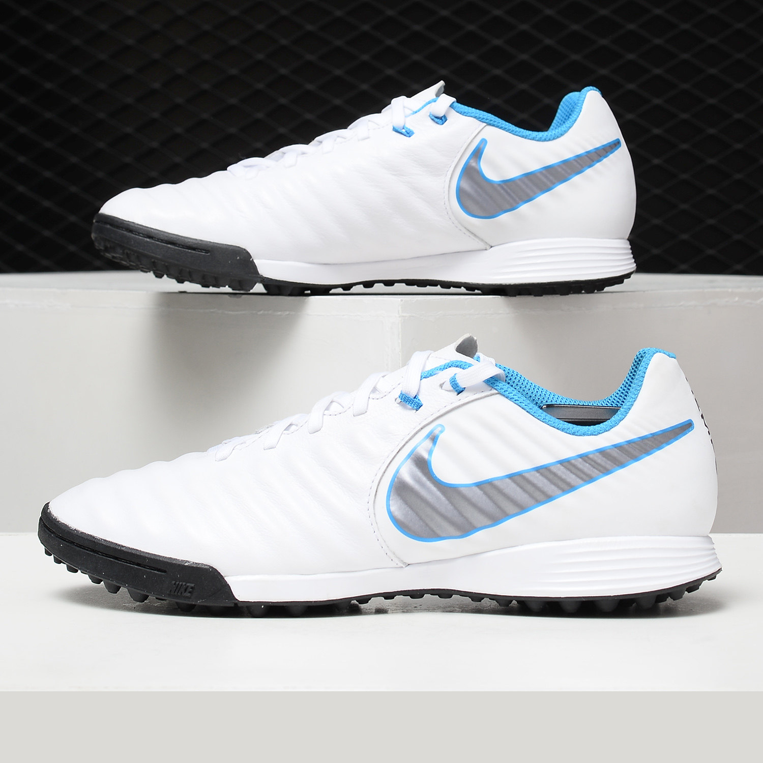 Nike/耐克正品新款 胶质碎钉传奇7 男子训练足球鞋AH7243