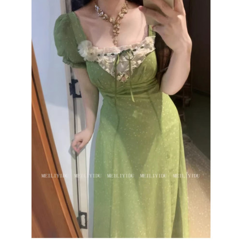 200斤大码高腰线蕾丝花边领碎花雪纺连衣裙女微胖mm显白收腰长裙