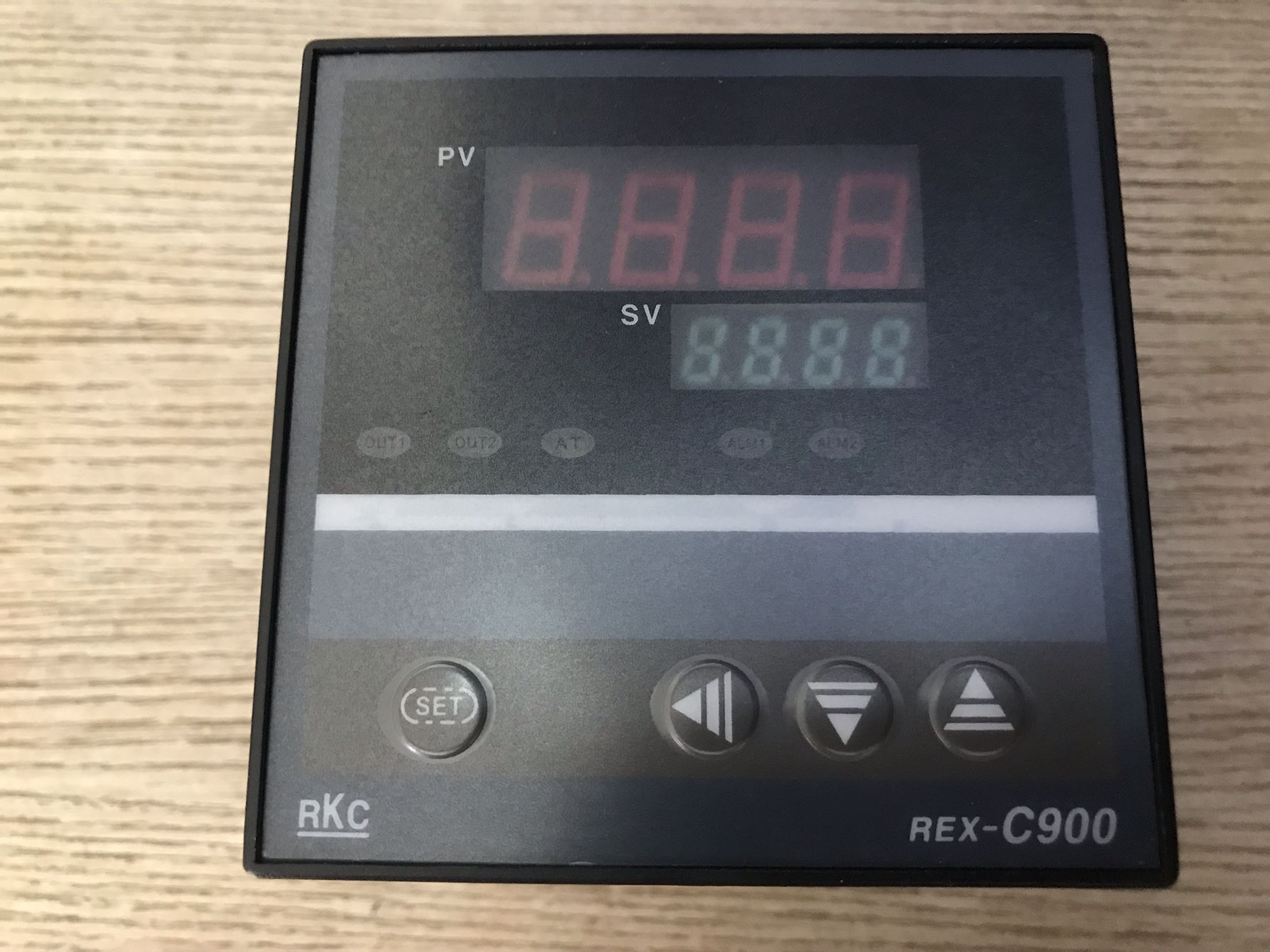 厂家直销 智能式温度控制仪 REX-C900 m*AN-NN PID温控器 温控表