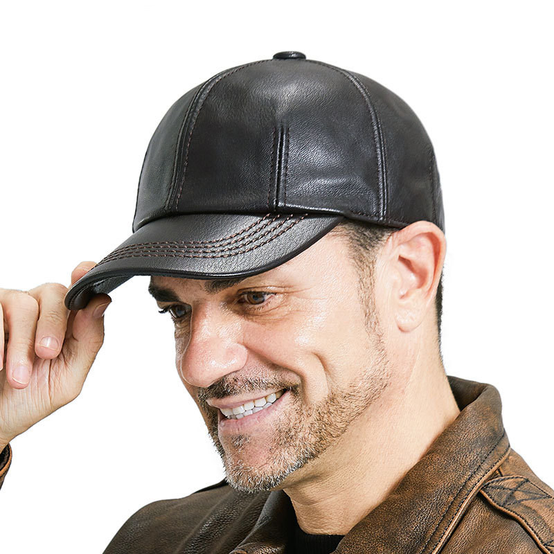 真皮帽子男秋冬季中老年人棒球帽户外保暖爸爸鸭舌帽休闲羊皮帽冷