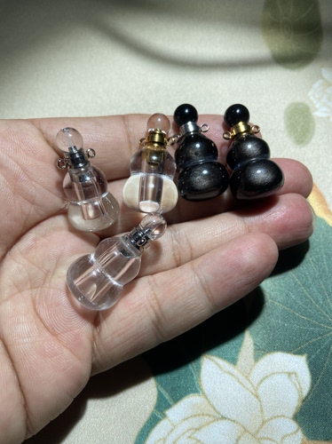 天然白水晶葫芦香水瓶吊坠香薰散香精油空瓶扩香项链挂件礼物包挂