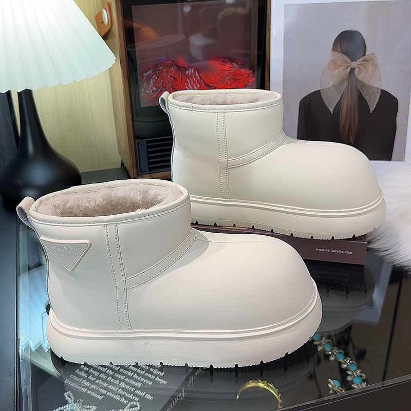 雪地靴女款东北加厚保暖2025冬季新款厚底防滑皮面防水大头棉鞋靴