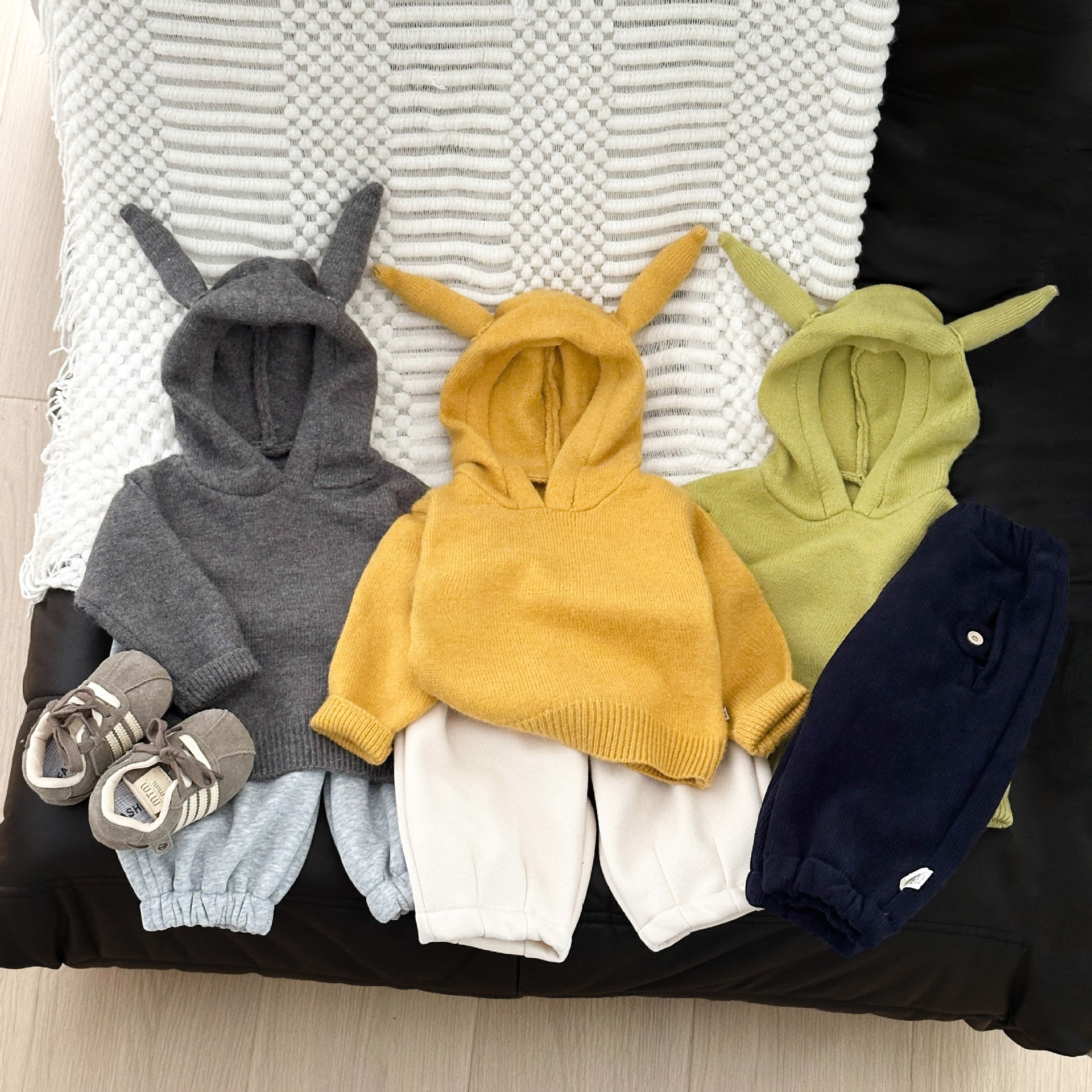 INS韩国男女宝宝秋冬装慵懒连帽针织衫新款洋气时尚百搭毛衣外套