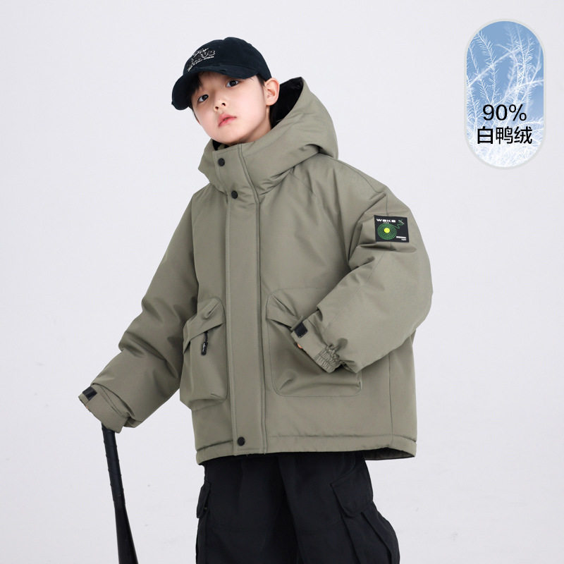 男童冬季撞色运动冲锋衣工装羽绒服2025新款儿童冬装加厚防寒外套