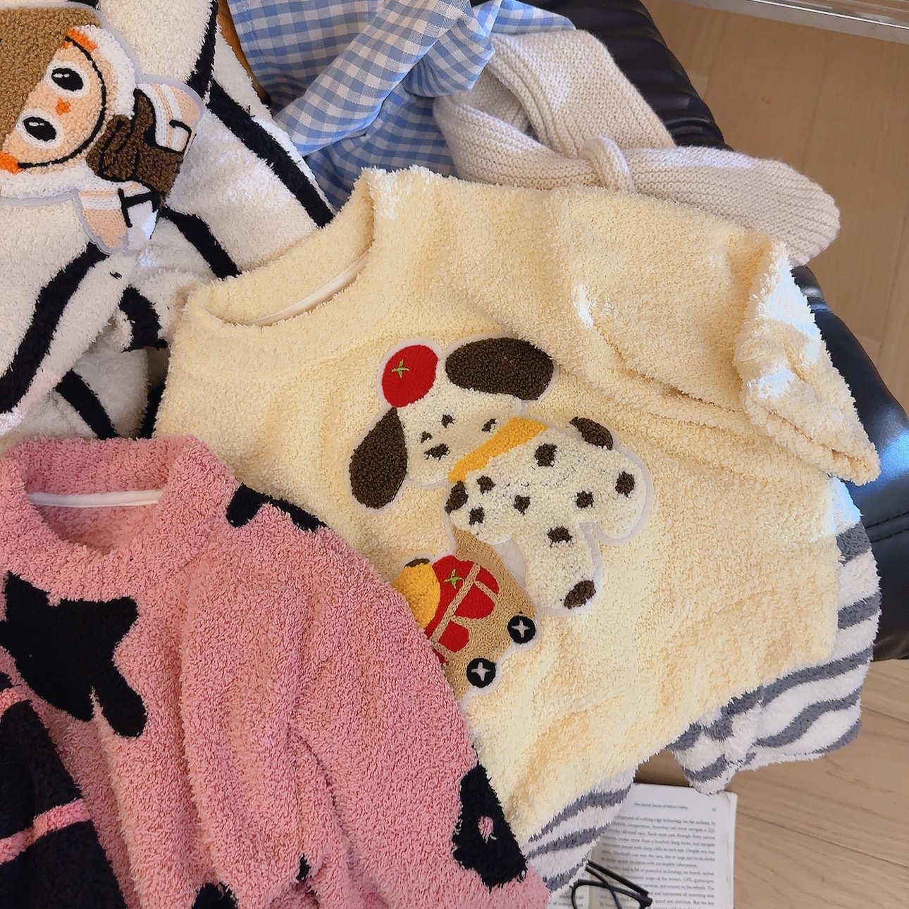 儿童半边绒睡衣亲子款秋冬2025新款男女童保暖软糯卡通家居服宝宝
