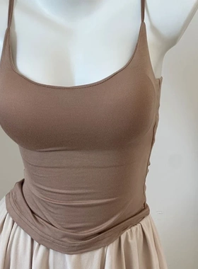 51STUDIO自带胸垫无中生有增杯外扩显胸吊带上衣内搭修身背心女