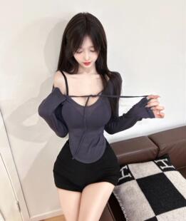 现货~51STUDIO自制秋新款系带女人味长袖纯欲风紧身体恤