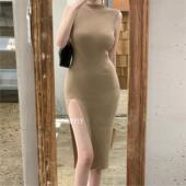51STUDIO自制LO581独特漂亮 性感显身材半高领开叉包臀针织连衣裙