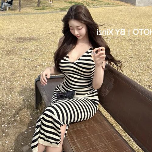 韩国女装法式V领条纹针织连衣裙女修身性感包臀吊带开叉长裙