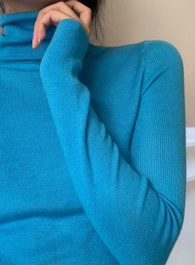 孔雀蓝湖蓝色毛衣女修身显瘦叠穿内搭亮蓝色堆堆高领打底针织上衣