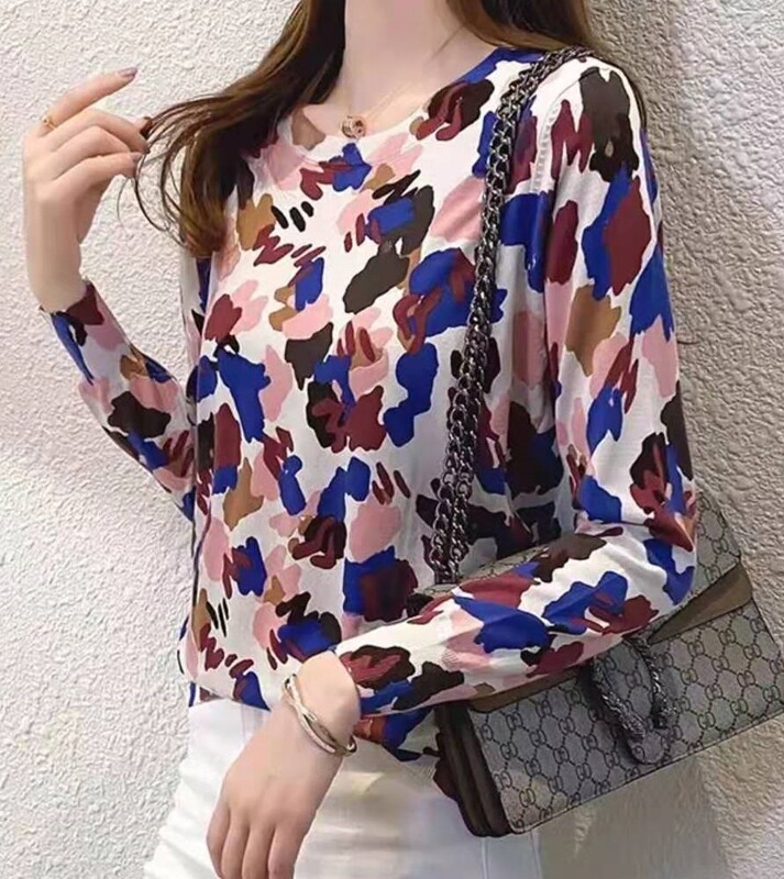 现货长袖拼接羊毛毛衣上衣薄24春女时尚圆领印花大码套头针织打底