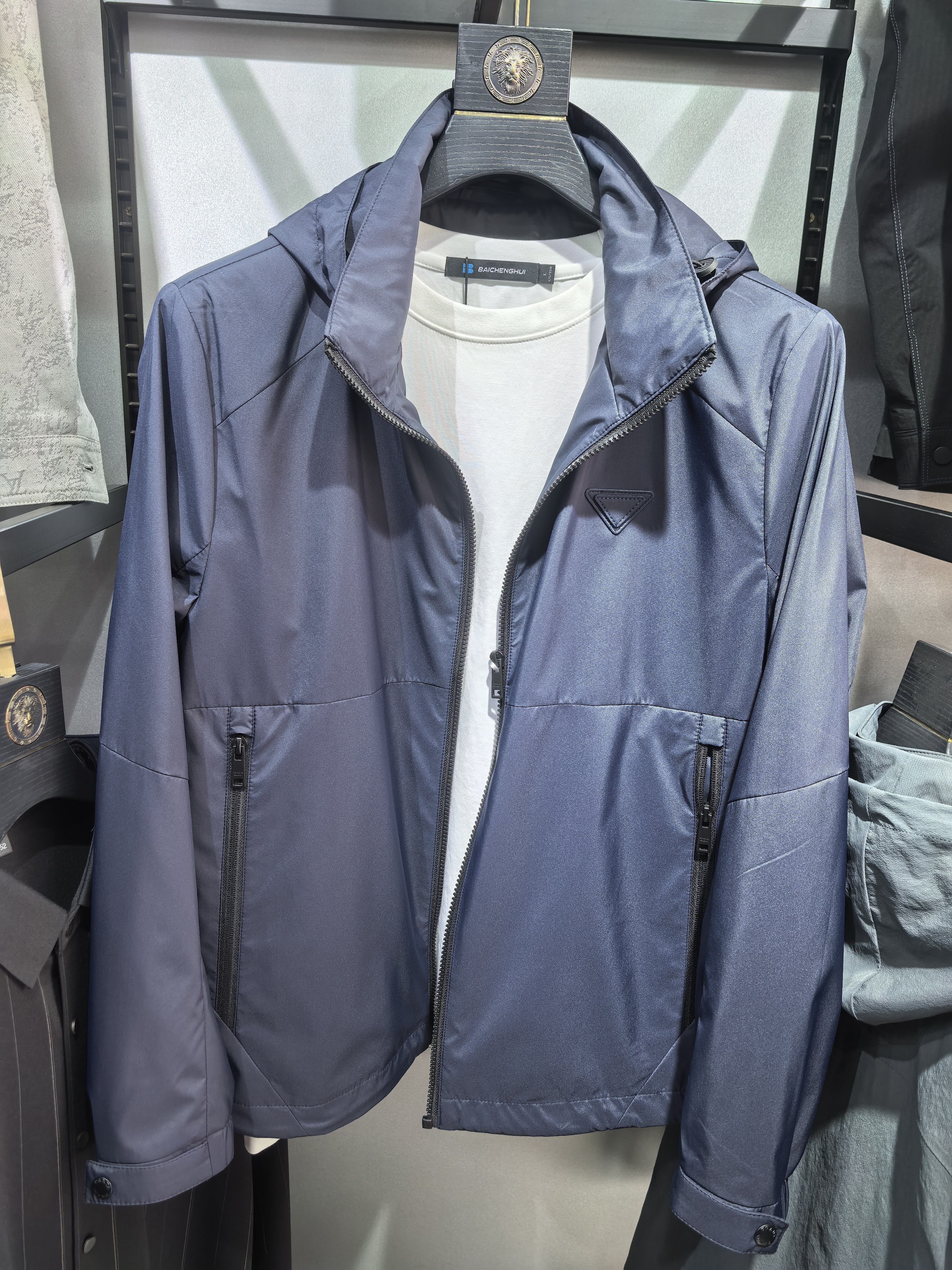 2026新款春装男士连帽夹克男薄款外套高端欧货外套轻奢