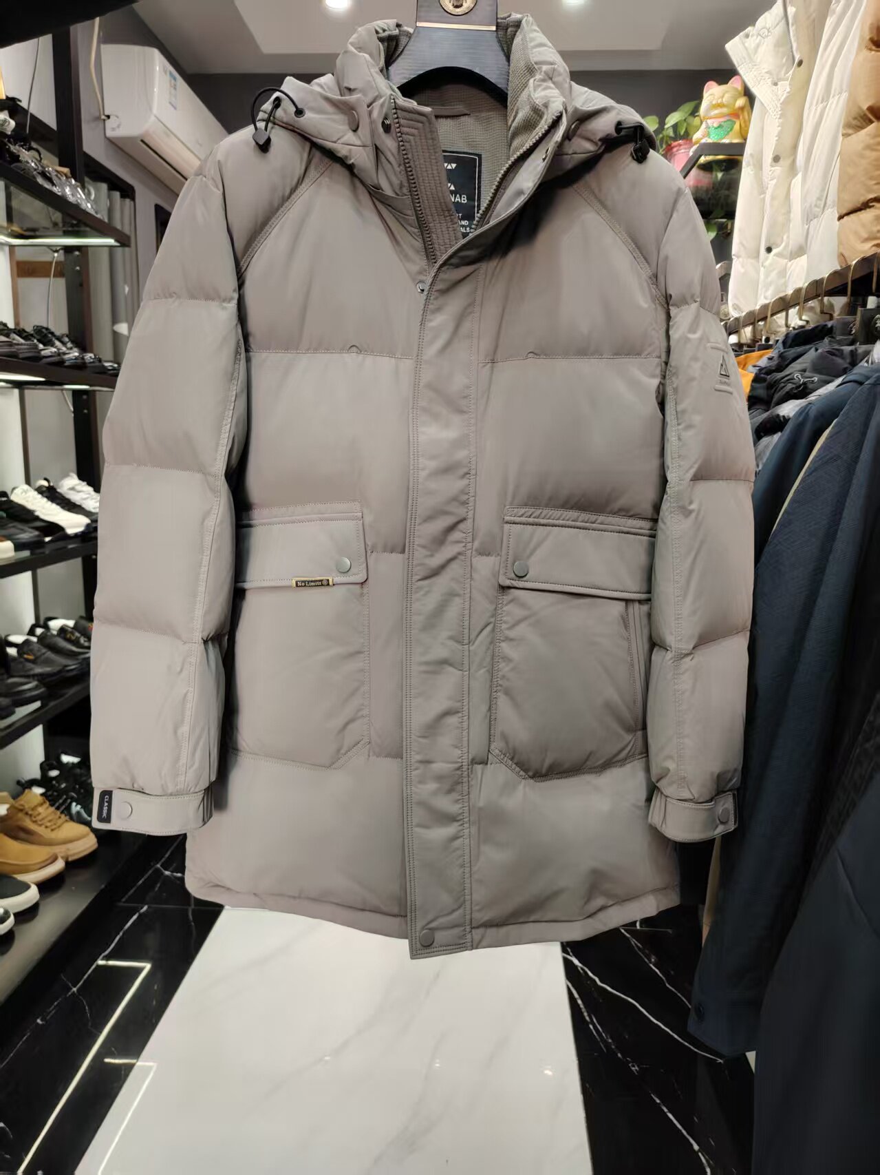 卡荻培蒙2026新款冬装男士连帽羽绒服外套羽绒服男年轻羽绒服