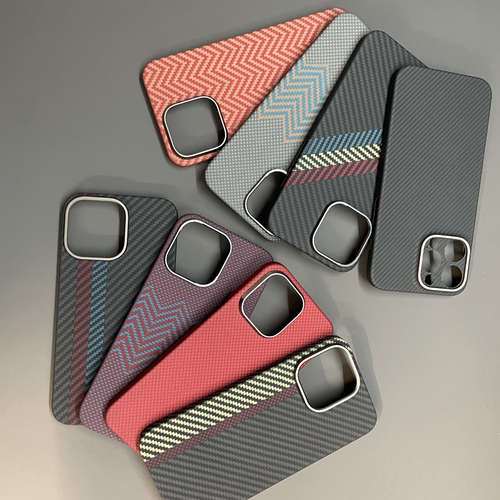 iPhone16ProMax超薄磁吸手机壳