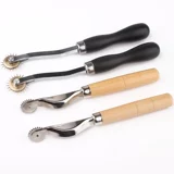 Через 14 лет старый магазин ручной резьмовой резьмовой пропускной