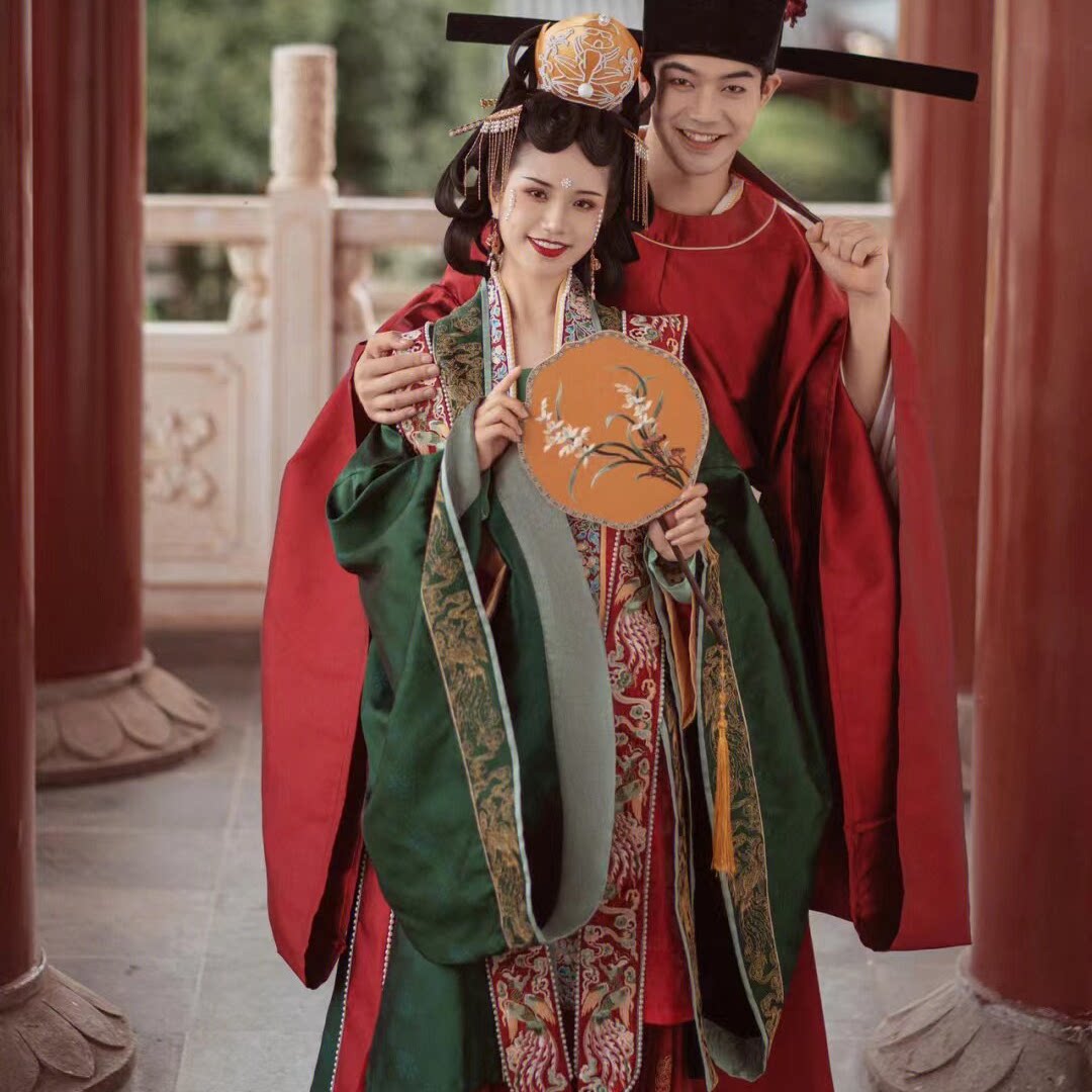 宋制汉服婚服红男绿女结婚礼服图片