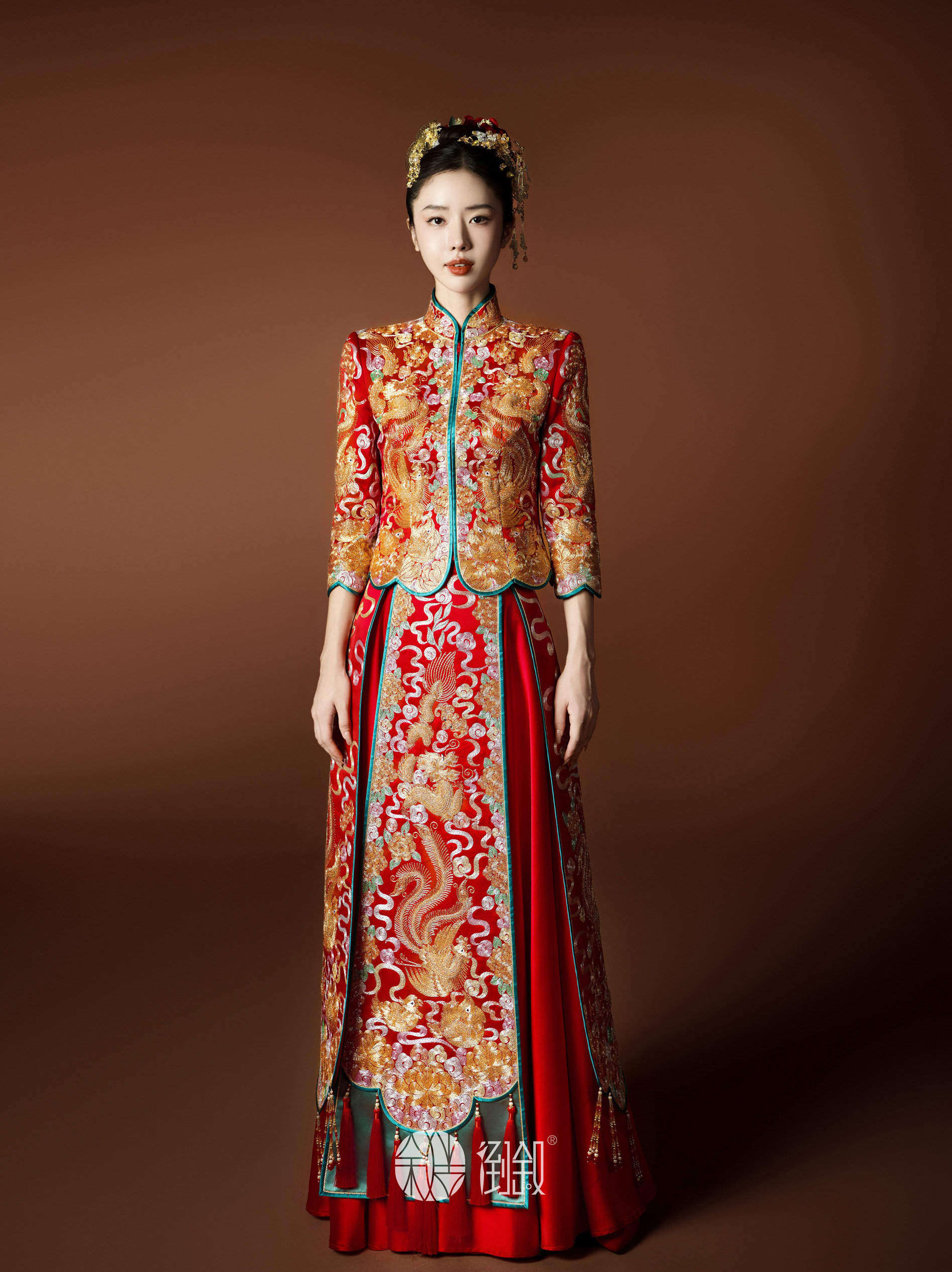 倒叙秀禾服新款中式龙凤褂刺绣出阁结婚礼服重工新娘敬酒定制出租