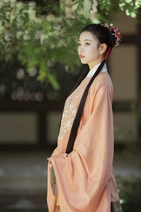 出租新款兰若庭明制汉服婚服柿子微醺望水云鹤奶绿马面伴娘汉服裙