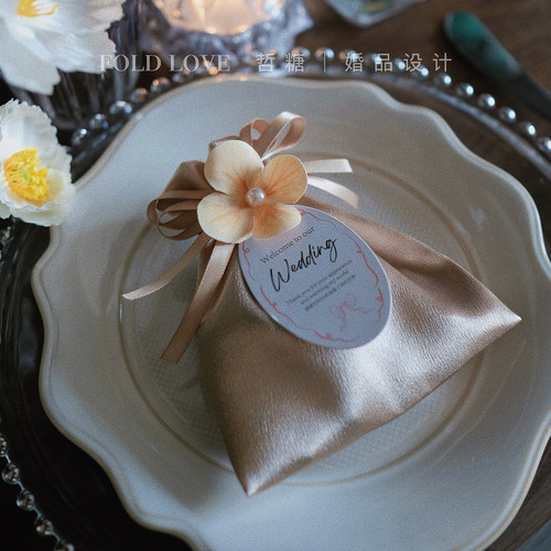 哲糖原创手绘繁花丝绸喜糖袋伴手礼袋结婚喜糖盒伴手礼婚礼糖果袋