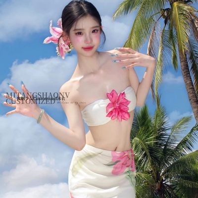 泰国多巴胺纯欲风抹胸花朵比基尼