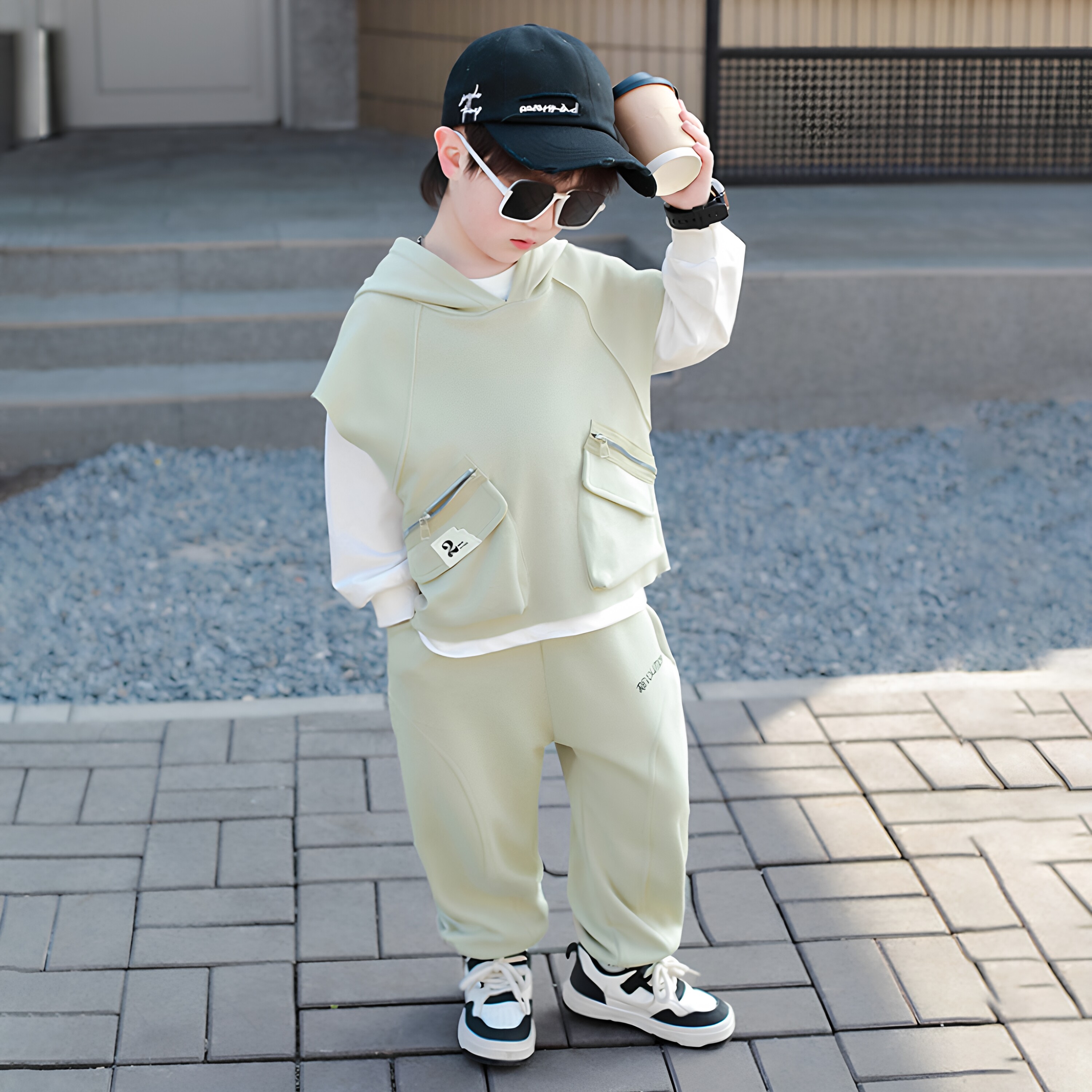 男童春秋连帽卫衣三件套2026款图片