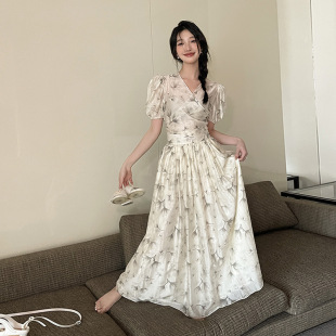 气质温柔V领绑带上衣半身裙 天丝两件套夏季 SWHP 清仓4折