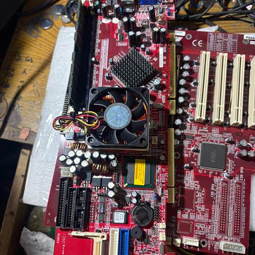 SAGP-845MEV VER:2.1 威达工控机主板 带内存CPU铜风扇议价维修