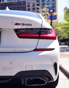 适用于宝马2020款新3系M340I标  原厂柿灰色标 三色M标 后尾箱标