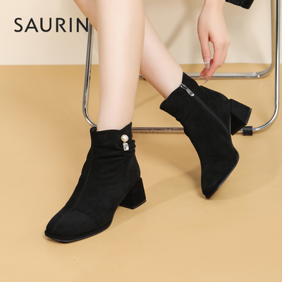 索兰黑色绒面显瘦短靴