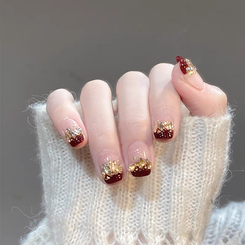 纯手工穿戴甲2025年新年红冰透红色高质量高级显美感穿戴甲