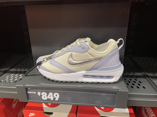 耐克Air Max Dawn女子新款气垫缓震透气运动跑步鞋DC4068 FZ4239